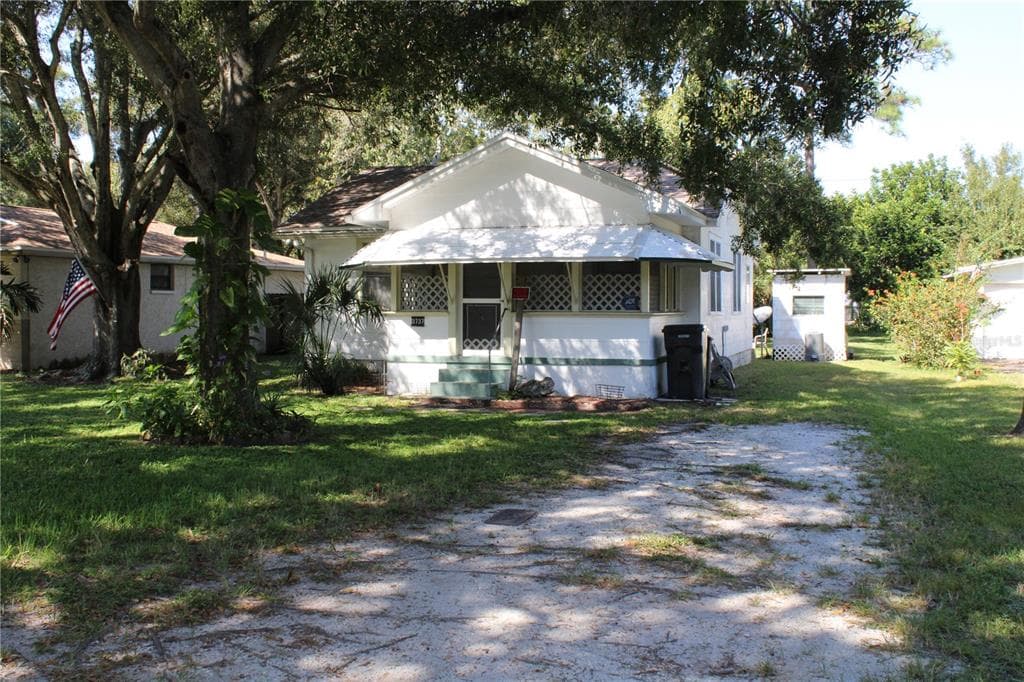 3737 52ND AVENUE N ST PETERSBURG, FL 33714