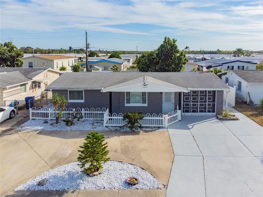 3818 CARIOCA ROAD HOLIDAY, FL 34691