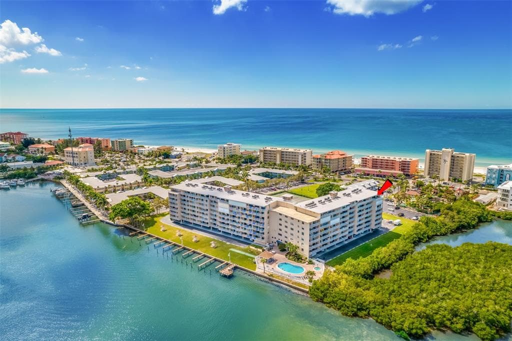 19451 GULF BOULEVARD UNIT PH-10 INDIAN SHORES, FL 33785