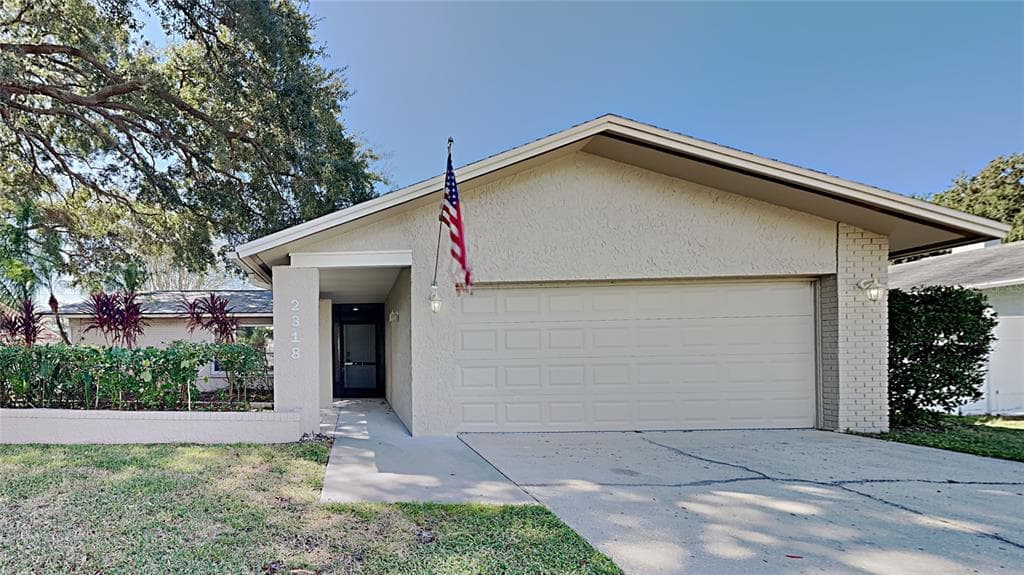 2318 HAZELWOOD LANE CLEARWATER, FL 33763