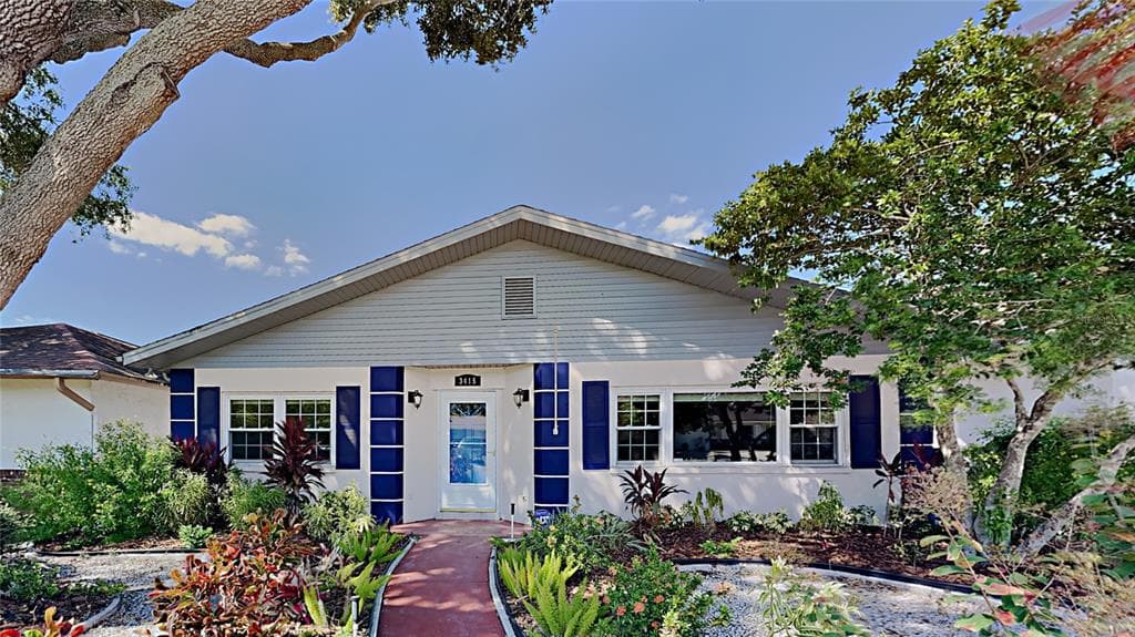3415 PICO DRIVE TAMPA, FL 33614