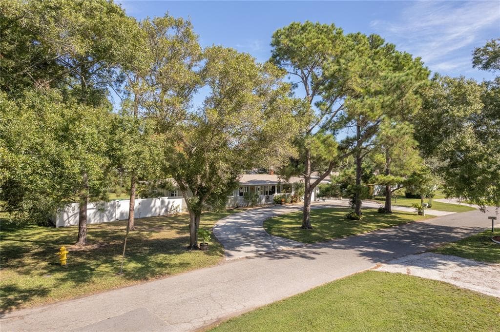 5943 TANGERINE AVENUE S GULFPORT, FL 33707