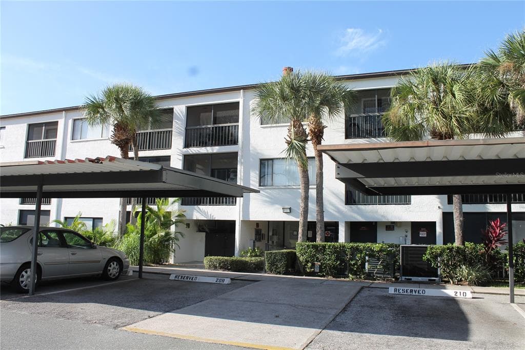 2593 COUNTRYSIDE BLVD , UNIT 7107 CLEARWATER, FL 33761