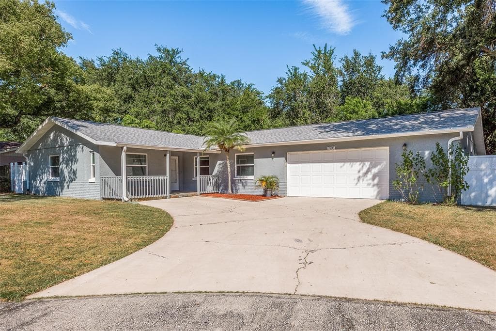 1898 PEPPERTREE DRIVE OLDSMAR, FL 34677