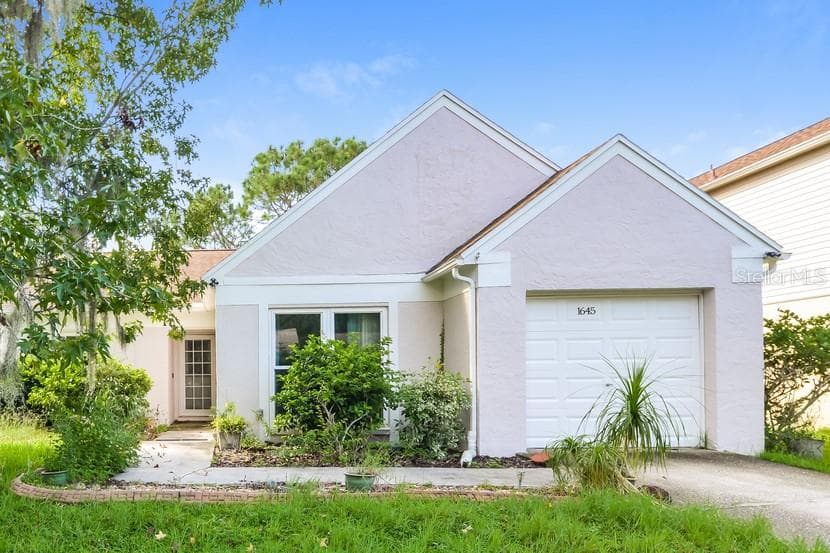 1645 PALM LEAF DRIVE BRANDON, FL 33510