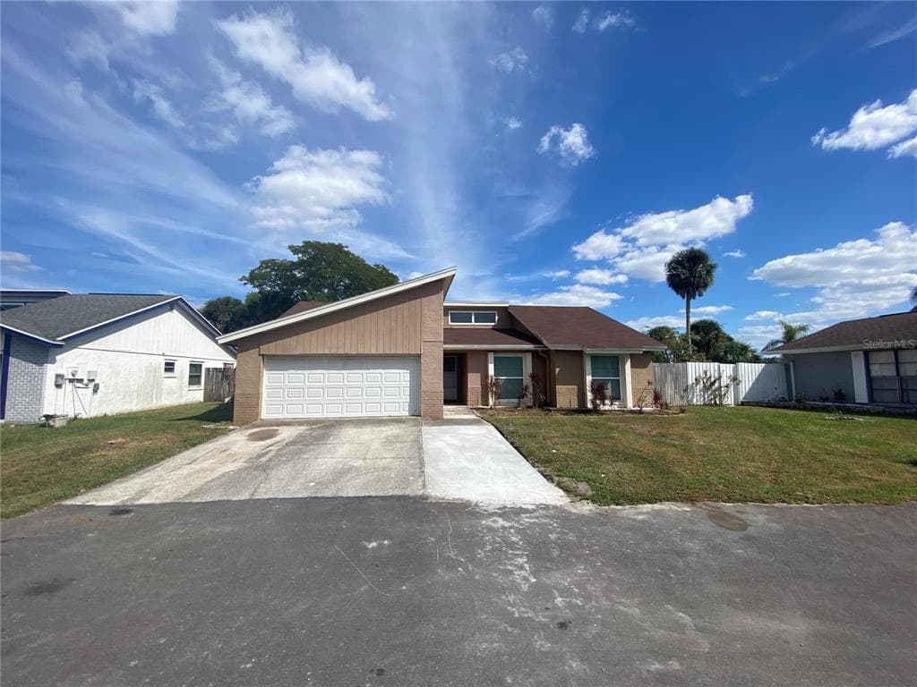 7103 COVE HILLS COURT TAMPA, FL 33615