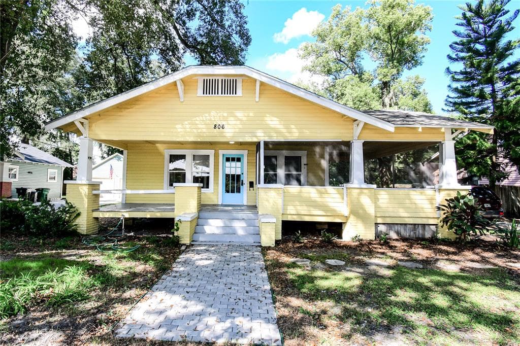 806 E NORTH BAY STREET TAMPA, FL 33603