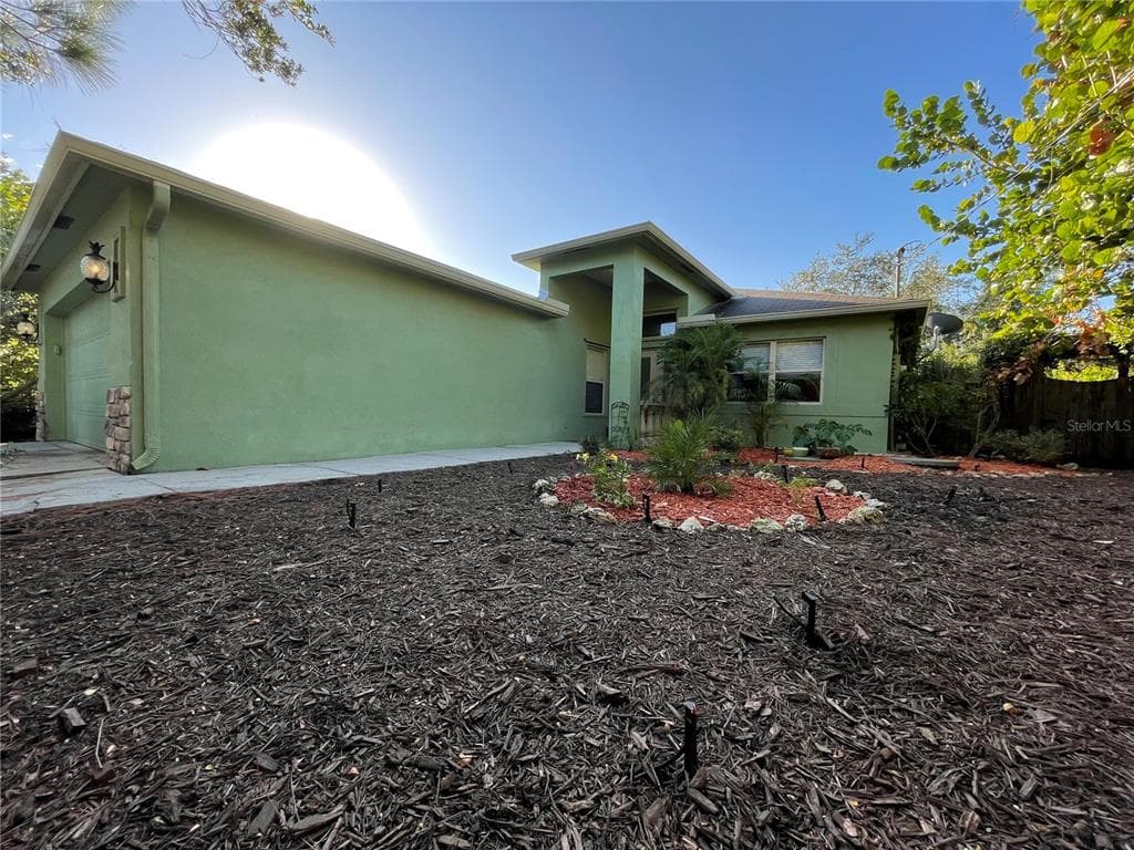 13073 FORESMAN BOULEVARD PORT CHARLOTTE, FL 33981