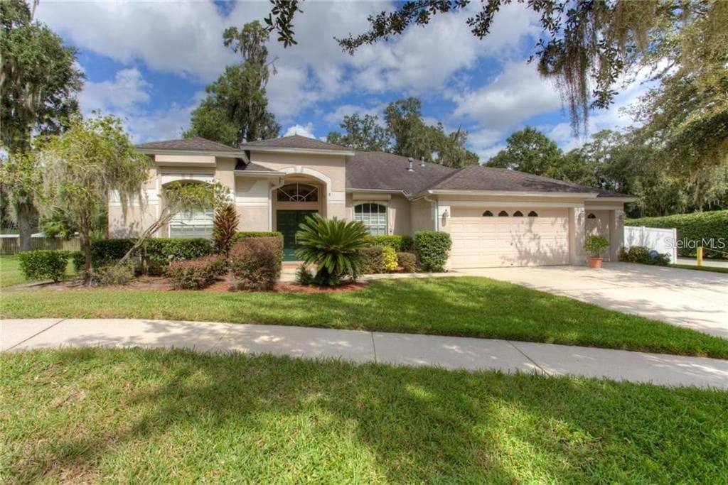12526 RIVER BIRCH DRIVE RIVERVIEW, FL 33569