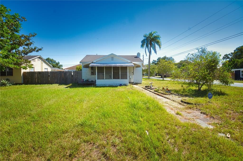 3201 20TH STREET N ST PETERSBURG, FL 33713