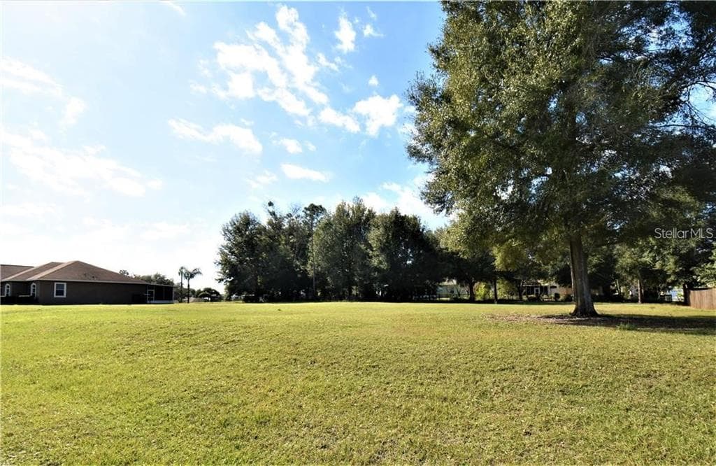 11531 PINE HOLLOW WAY DADE CITY, FL 33525