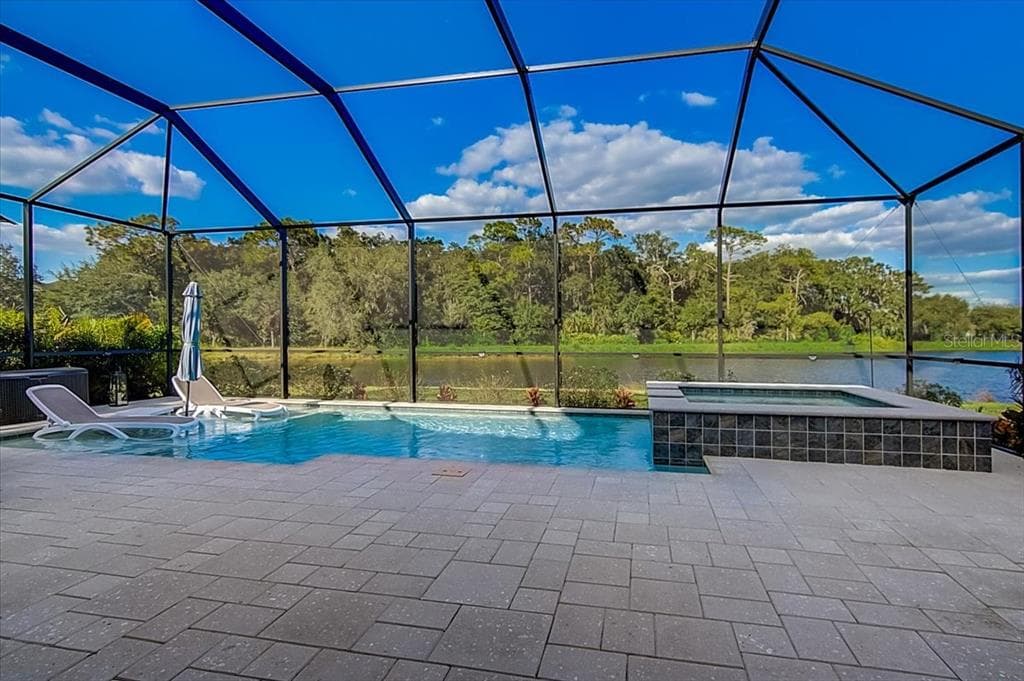 8520 GRAND ALBERATO ROAD TAMPA, FL 33647