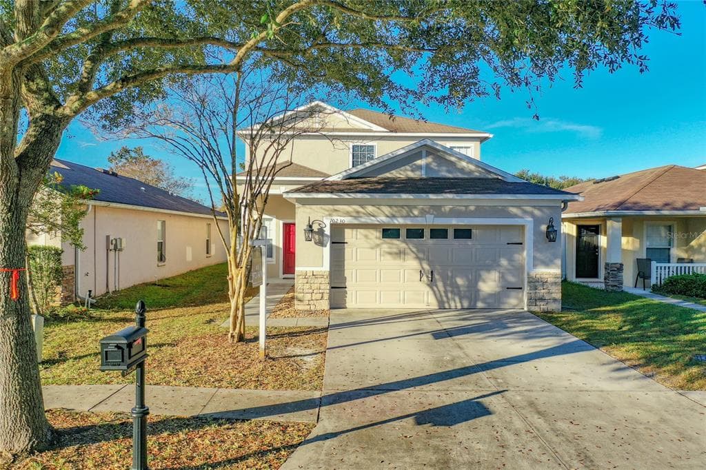 10230 PERTHSHIRE CIRCLE LAND O LAKES, FL 34638