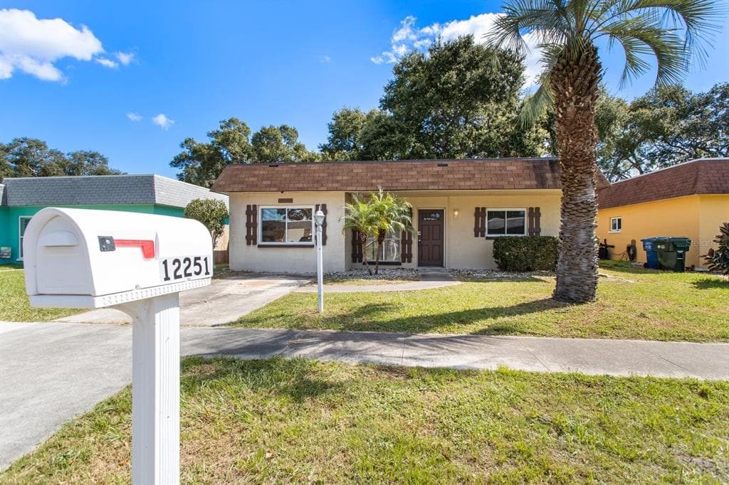 12251 MALLORY DRIVE LARGO, FL 33774