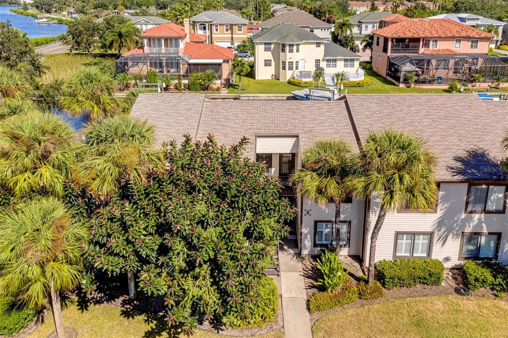 327 MOORINGS COVE DRIVE UNIT 12C TARPON SPRINGS, FL 34689