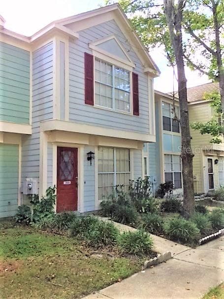 13868 STONE MILL WAY TAMPA, FL 33613