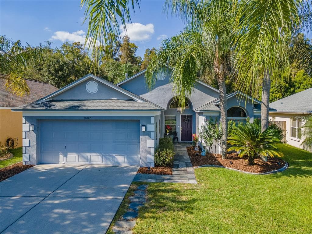30847 WOOLEY COURT WESLEY CHAPEL, FL 33543