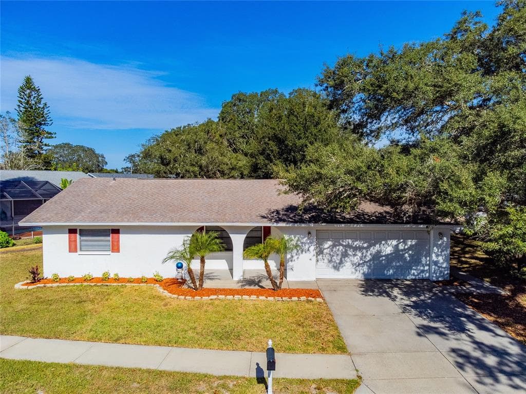 4611 UZZLE WAY NEW PORT RICHEY, FL 34653