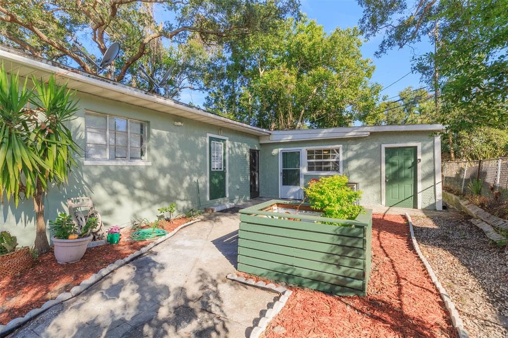 1414 SAN JUAN COURT CLEARWATER, FL 33756