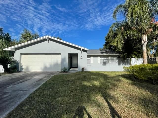 710 REGENT CIRCLE N BRANDON, FL 33511