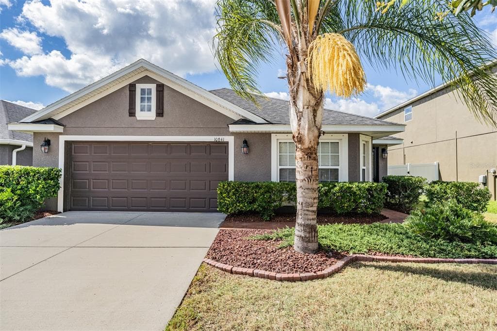 10841 KIRKWALL PORT DRIVE WIMAUMA, FL 33598
