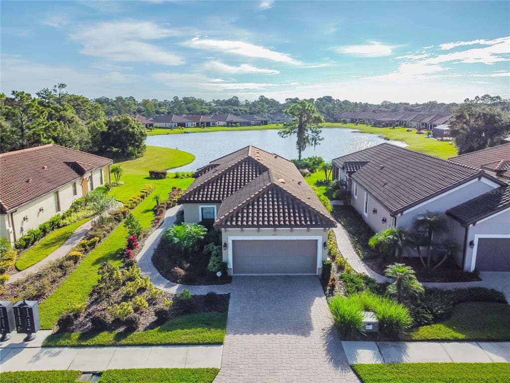 20113 SORANO HILL PLACE TAMPA, FL 33647