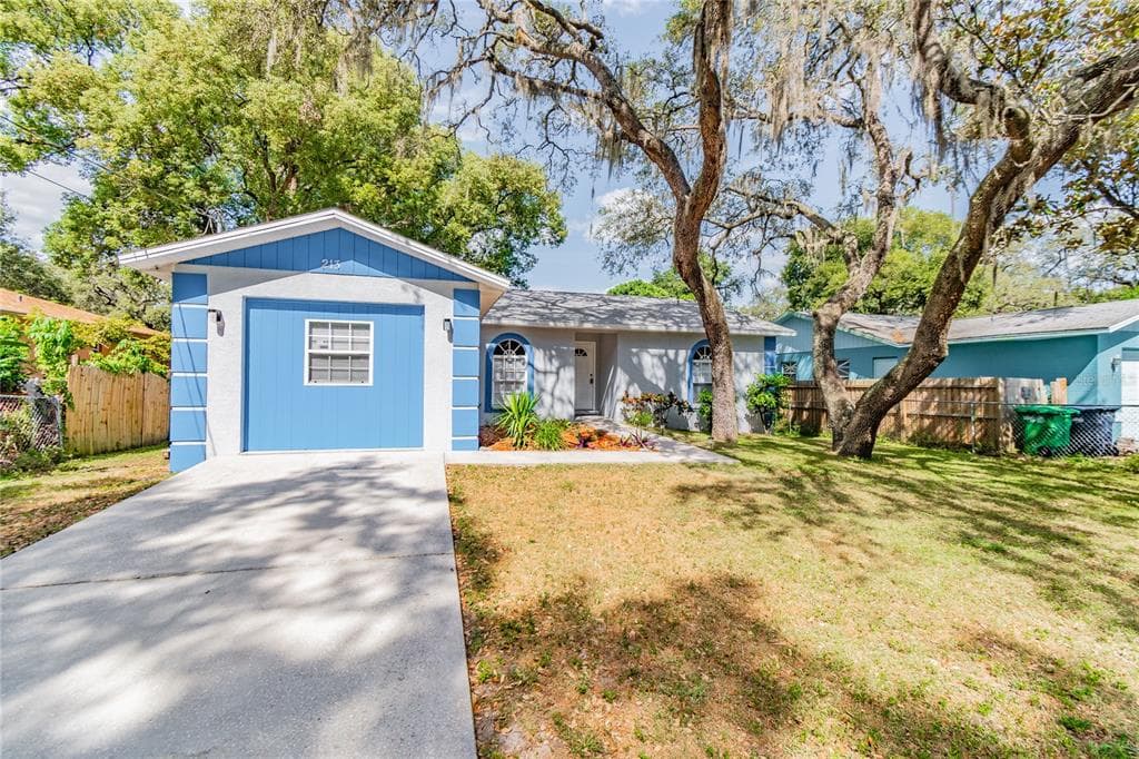 213 W HUMPHREY STREET TAMPA, FL 33604