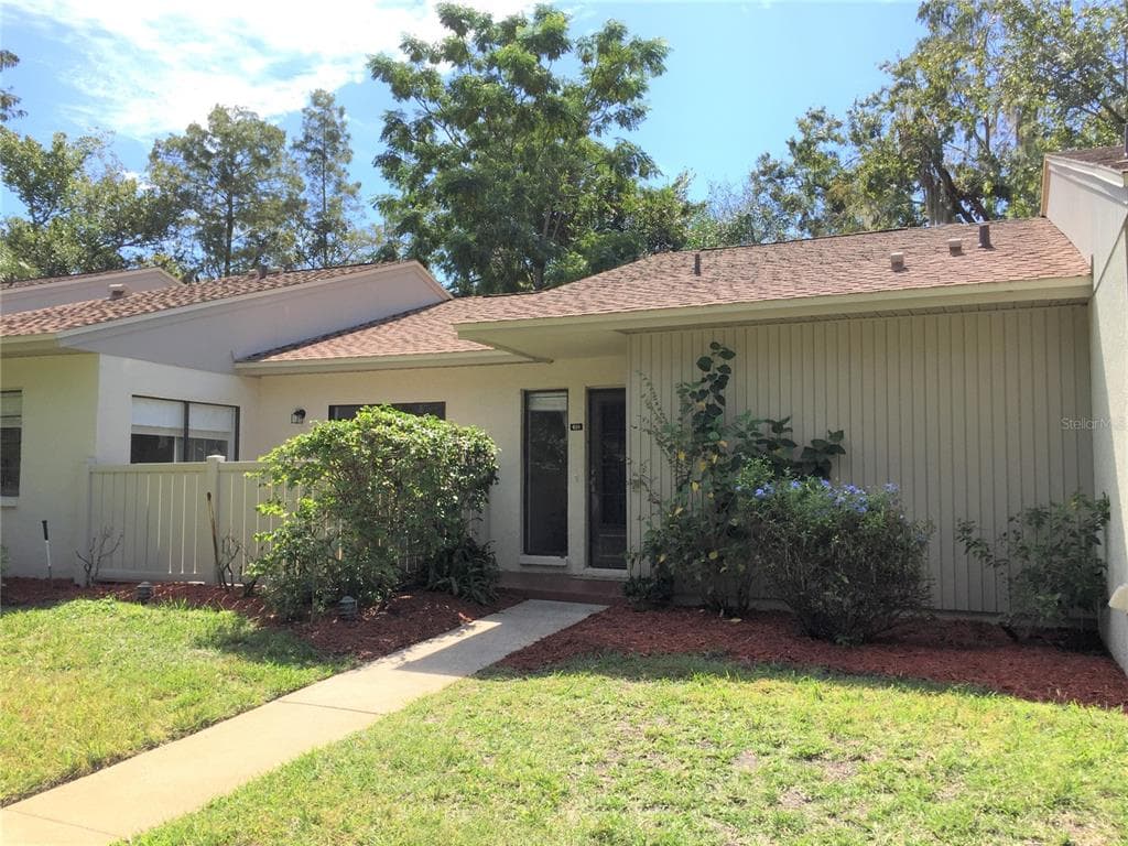 610 S WOODLANDS DRIVE OLDSMAR, FL 34677
