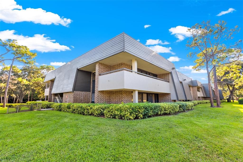 36750 US HIGHWAY 19 N UNIT 12-203 PALM HARBOR, FL 34684