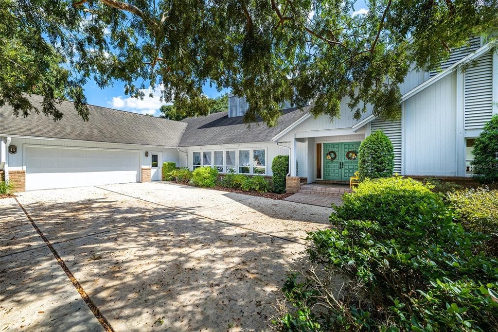 8950 ROYAL BIRKDALE LANE ORLANDO, FL 32819