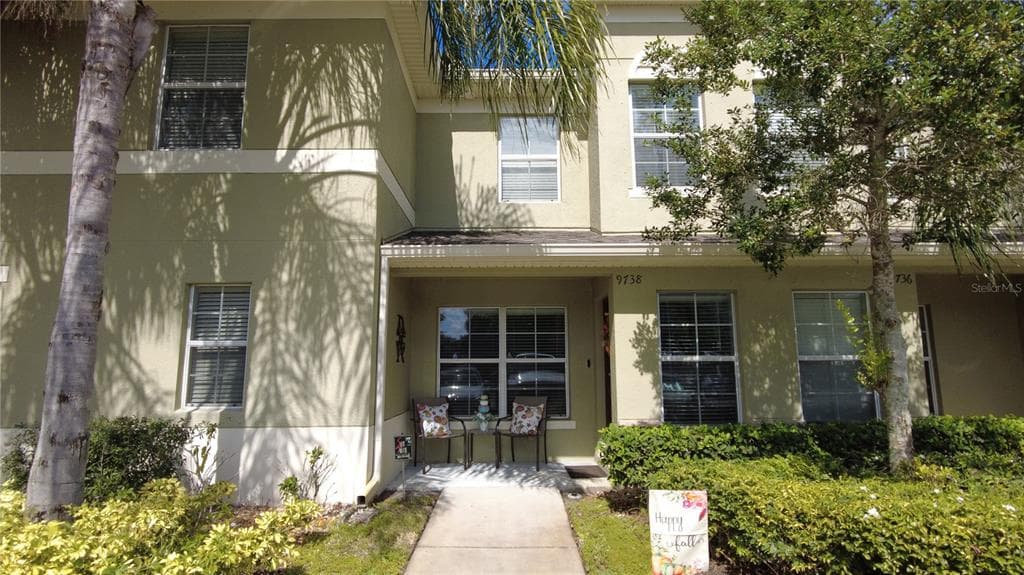 9738 TRUMPET VINE LOOP TRINITY, FL 34655