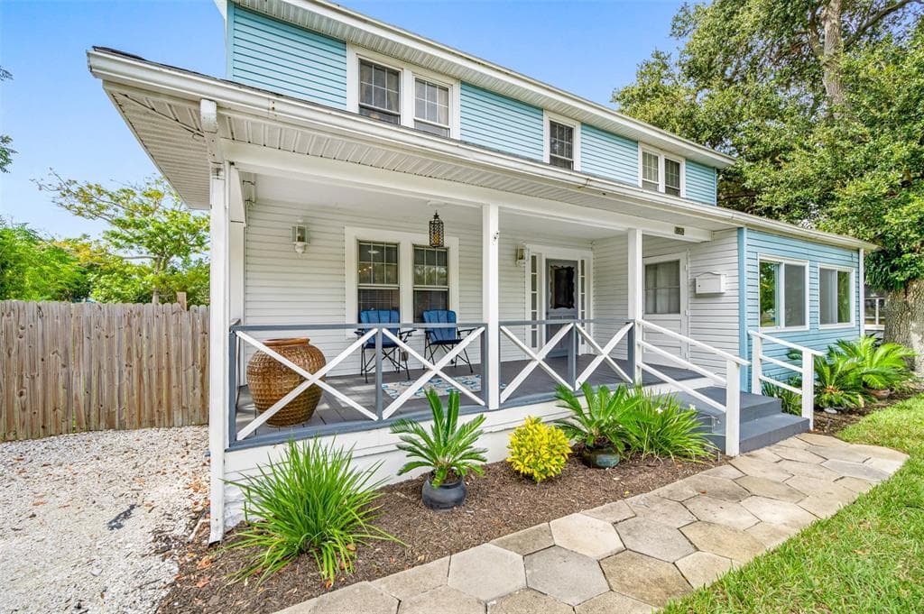 5125 4TH STREET S ST PETERSBURG, FL 33705