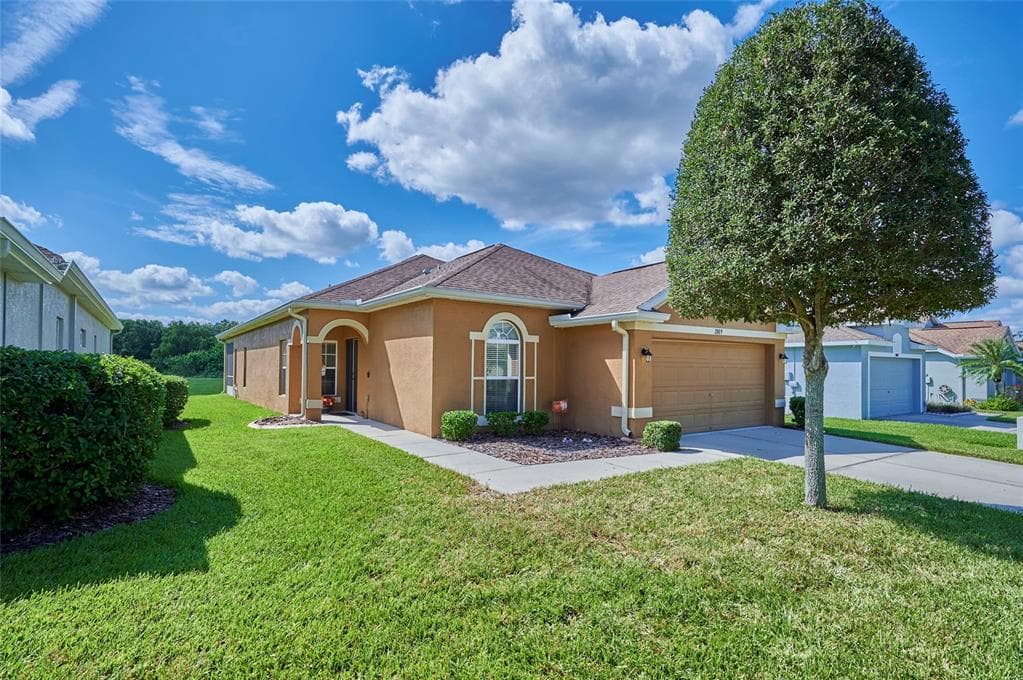 2809 GRAPHITE COURT VALRICO, FL 33594