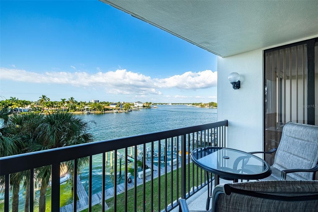 9495 BLIND PASS ROAD UNIT 305 ST PETE BEACH, FL 33706