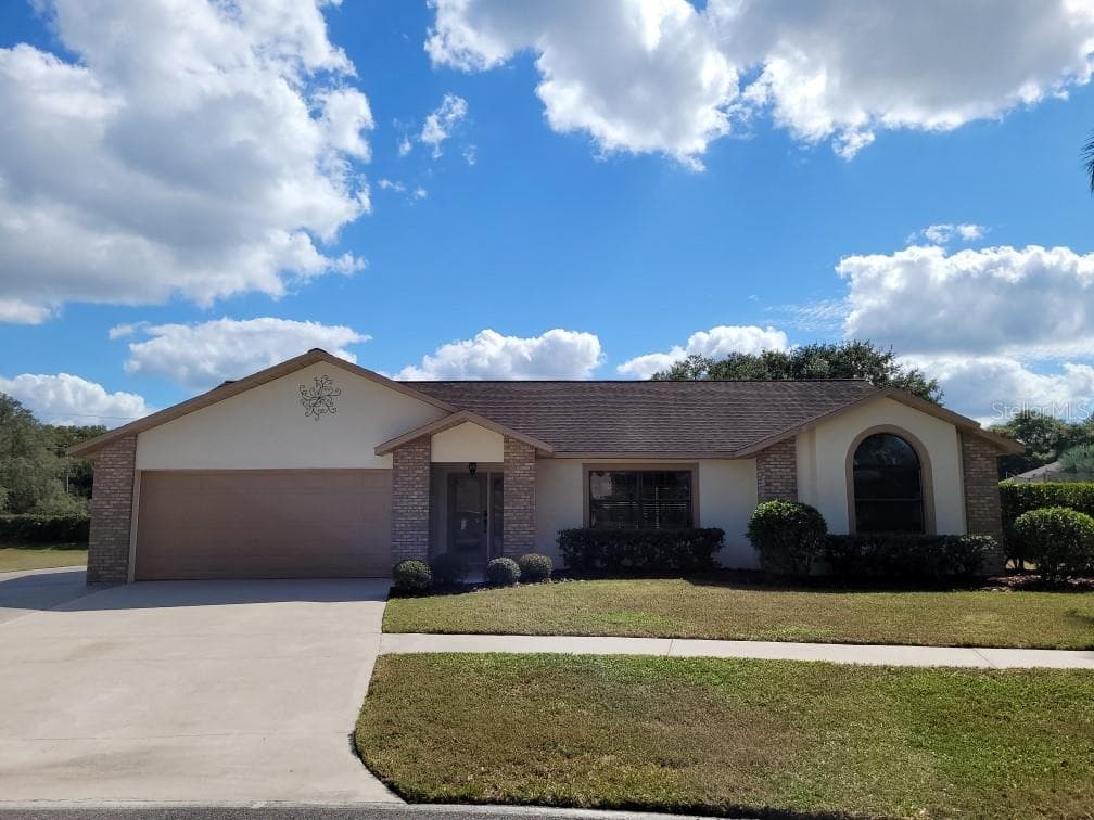37152 FOXRUN PLACE