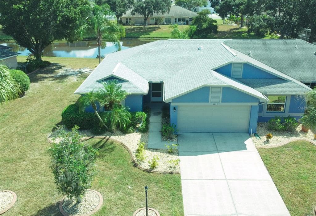 1925 GRAND CYPRESS LANE SUN CITY CENTER, FL 33573