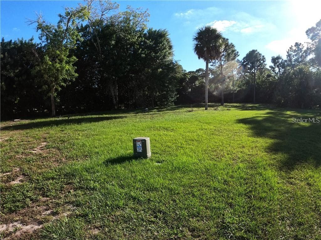 5611 EGRETS PLACE NEW PORT RICHEY, FL 34652