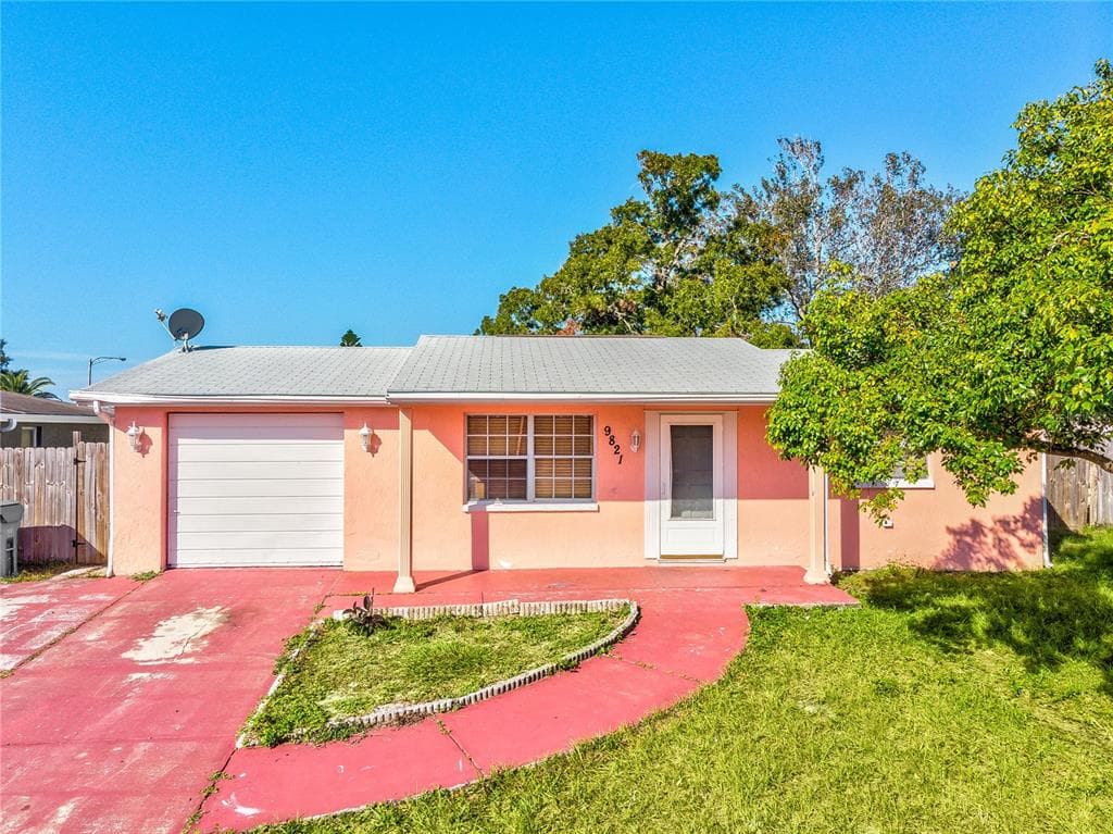 9821 WAYSIDE LANE PORT RICHEY, FL 34668