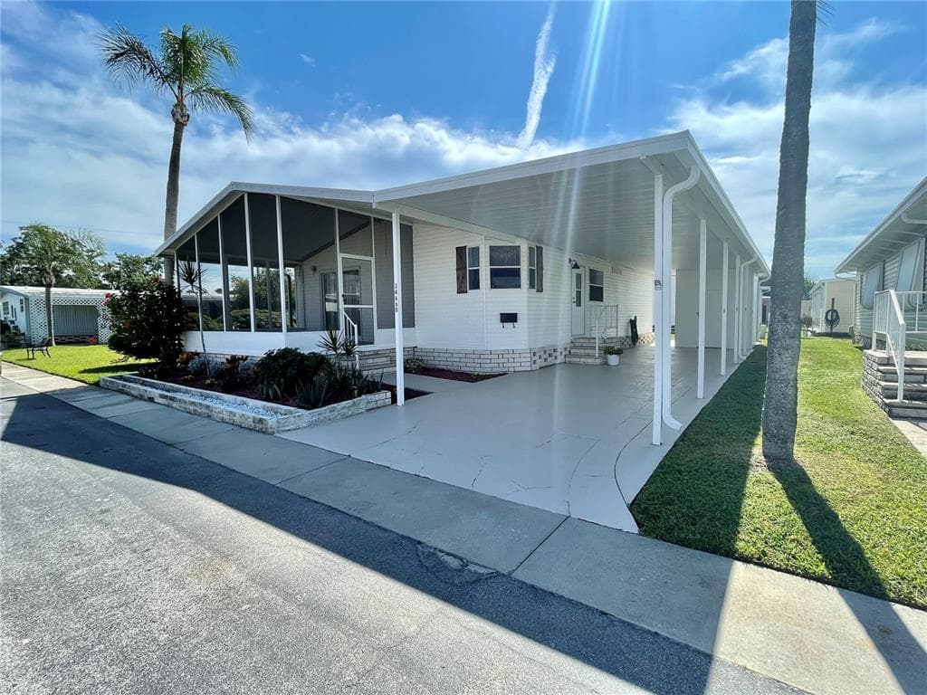 34668 ORANGE DRIVE N PINELLAS PARK, FL 33781
