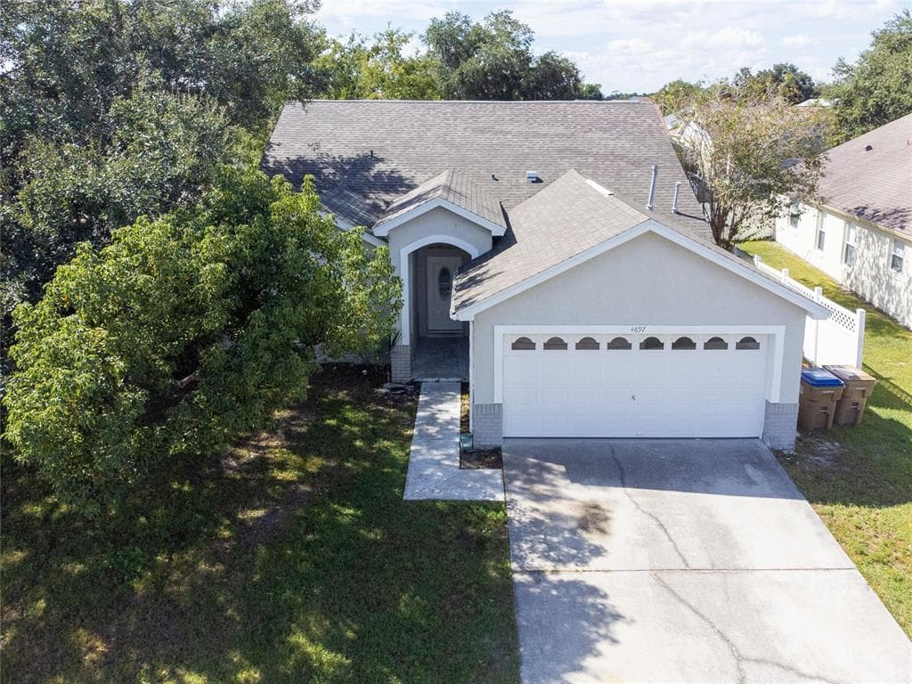 4697 PRAIRIE POINT BOULEVARD KISSIMMEE, FL 34746