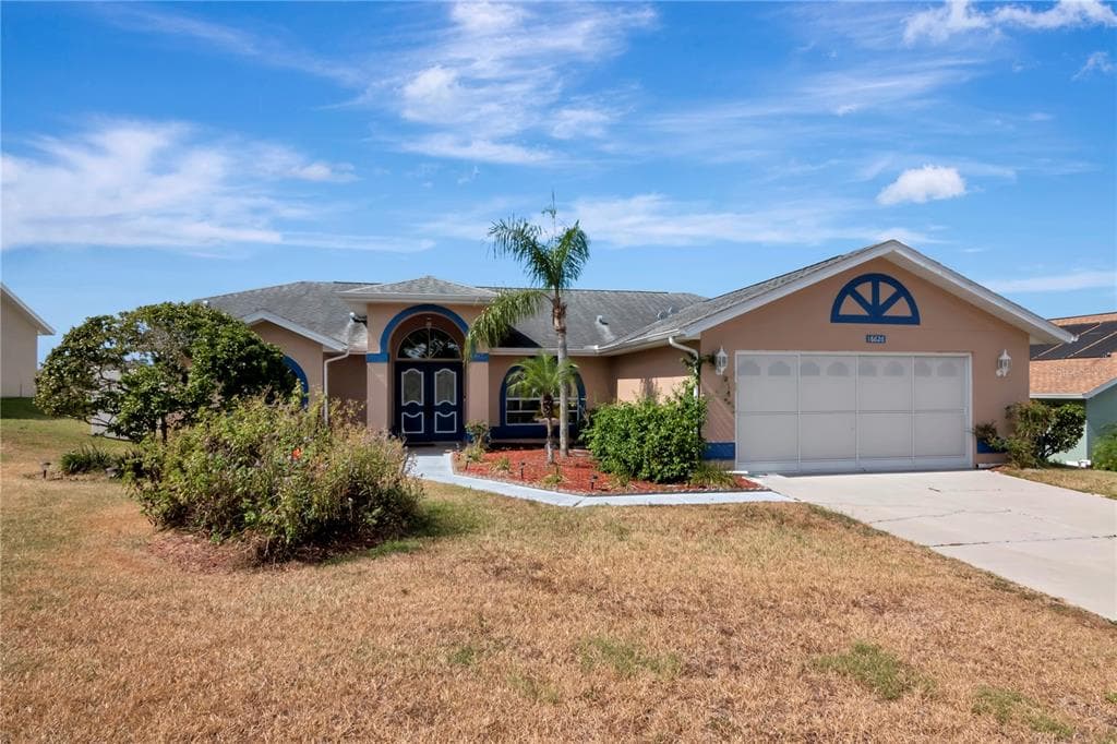 18626 WHITE PINE CIRCLE HUDSON, FL 34667