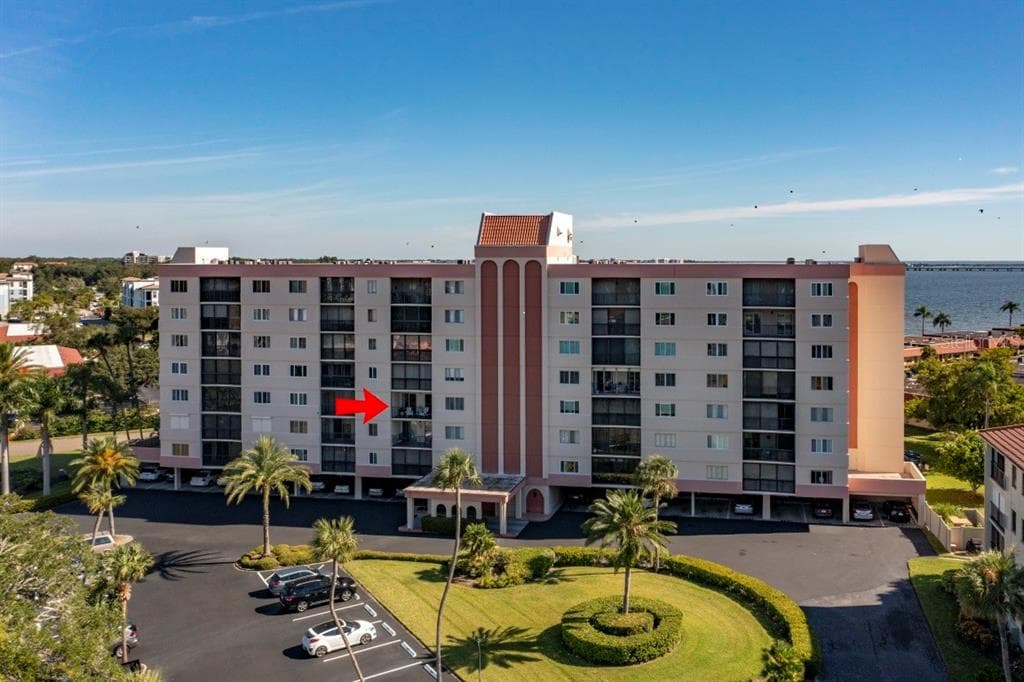 19029 US HIGHWAY 19 N UNIT 9-305 CLEARWATER, FL 33764