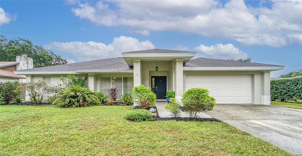 704 CAMROSE DRIVE BRANDON, FL 33510