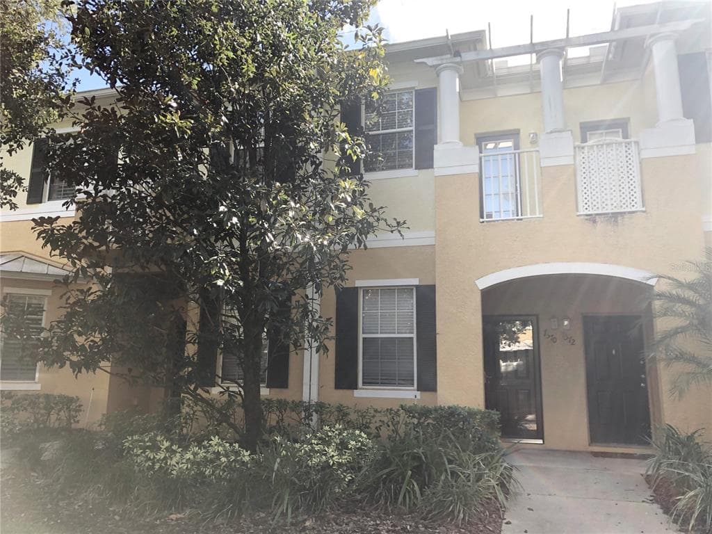 7570 TAMARIND AVENUE TAMPA, FL 33625