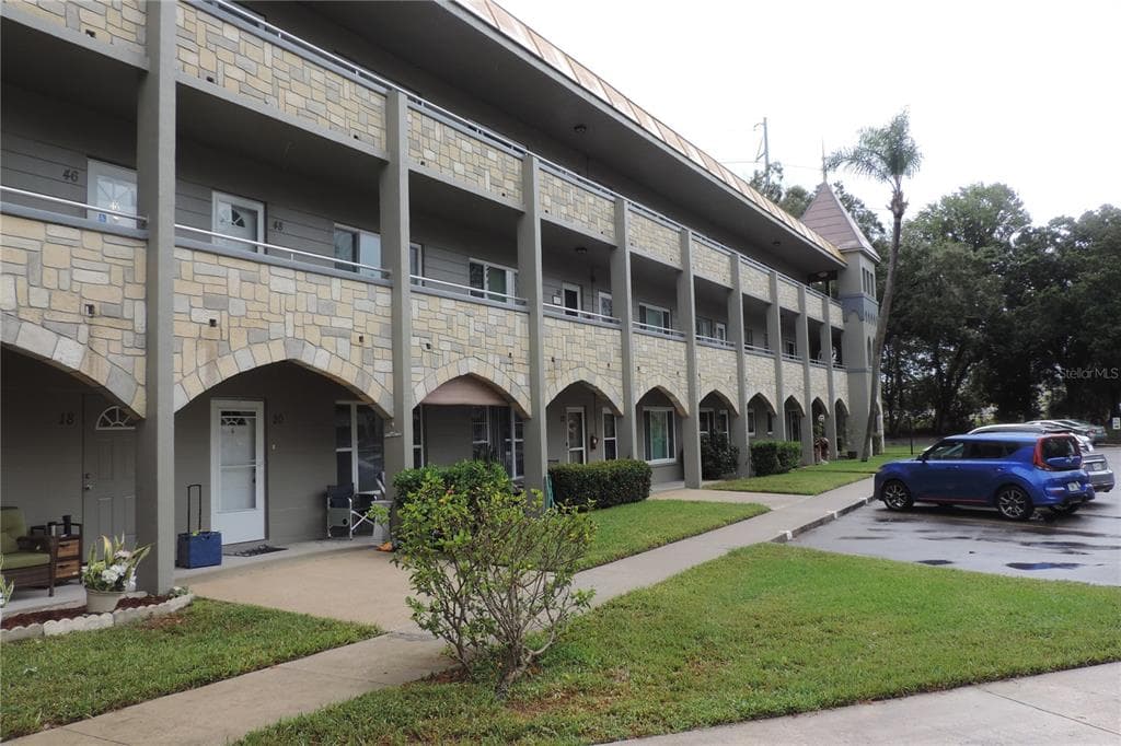 2462 BRAZILIA DRIVE UNIT 76 CLEARWATER, FL 33763