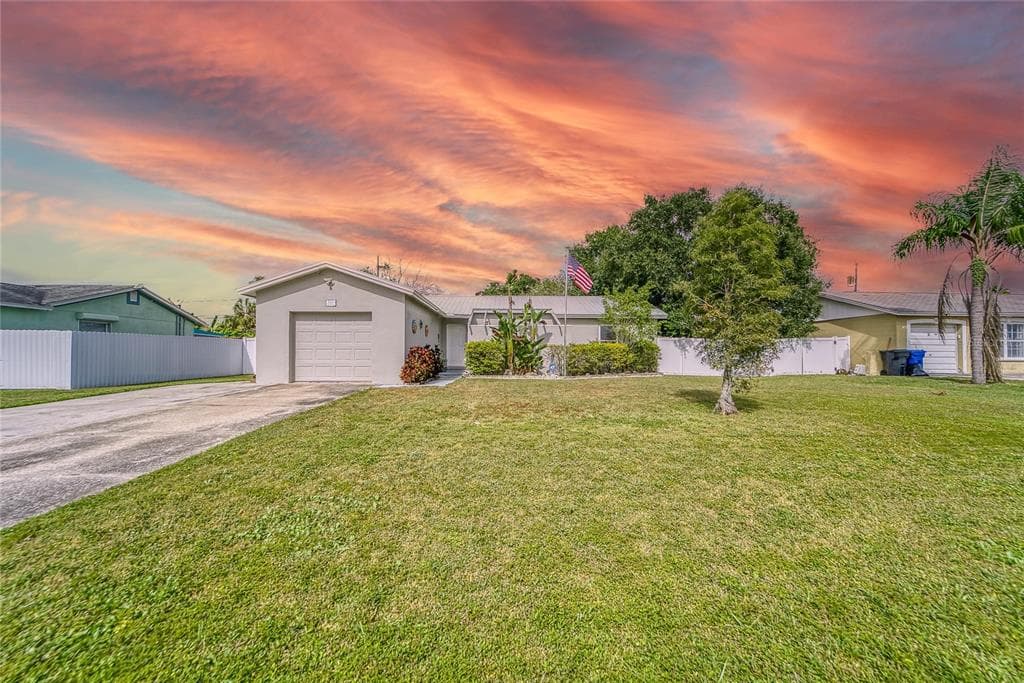 517 GOLF AND SEA BOULEVARD APOLLO BEACH, FL 33572