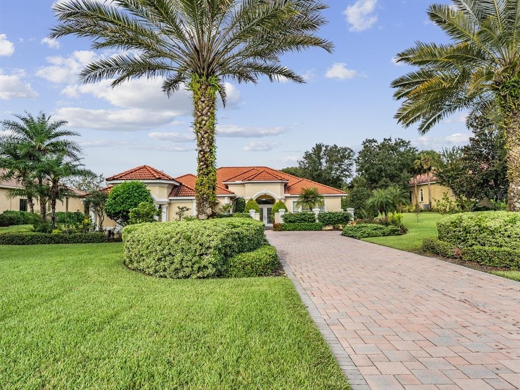 12911 TRADITION DRIVE DADE CITY, FL 33525