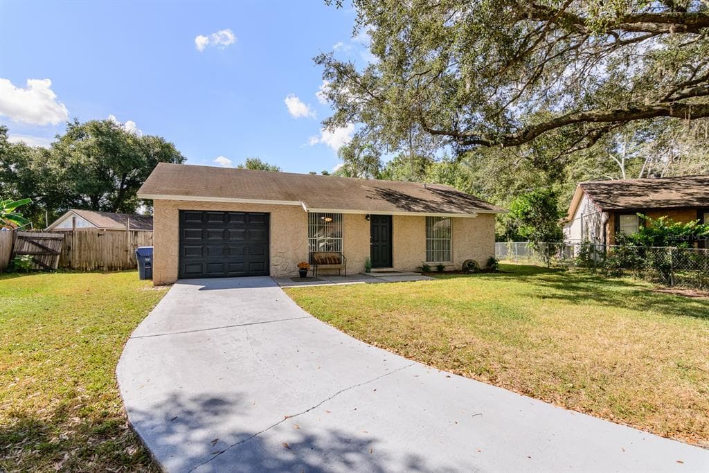 7242 ABINGTON AVENUE NEW PORT RICHEY, FL 34655