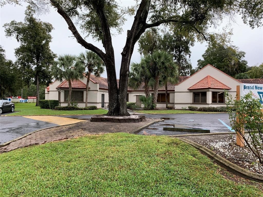 2955 SE 3RD COURT