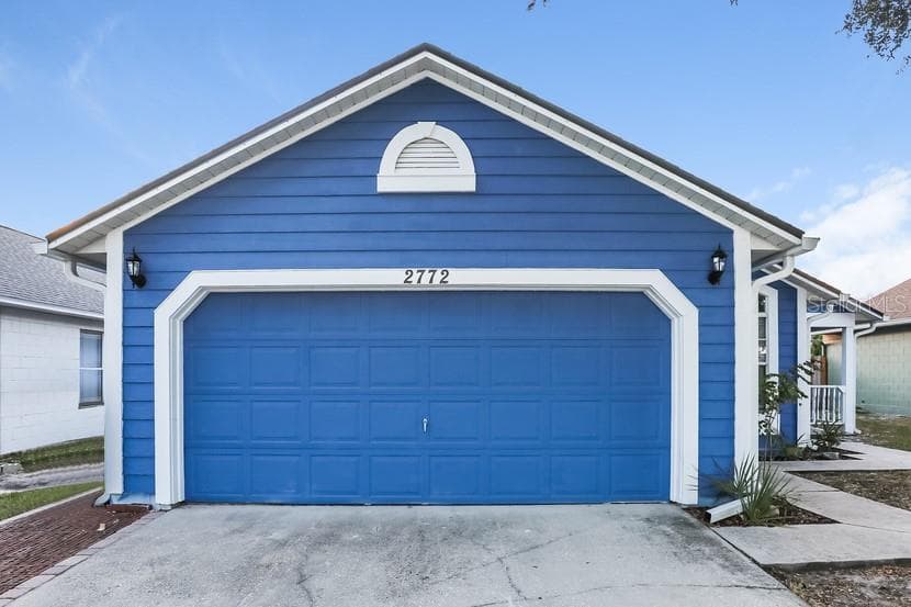 2772 DELCREST DRIVE ORLANDO, FL 32817